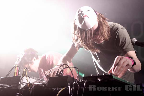 MOUNT ANALOGUE - 2013-05-28 - PARIS - Nouveau Casino - 